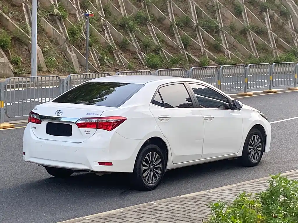 Corolla 2017 facelift 1.2T S-CVT GL купить на сайте DeffCars