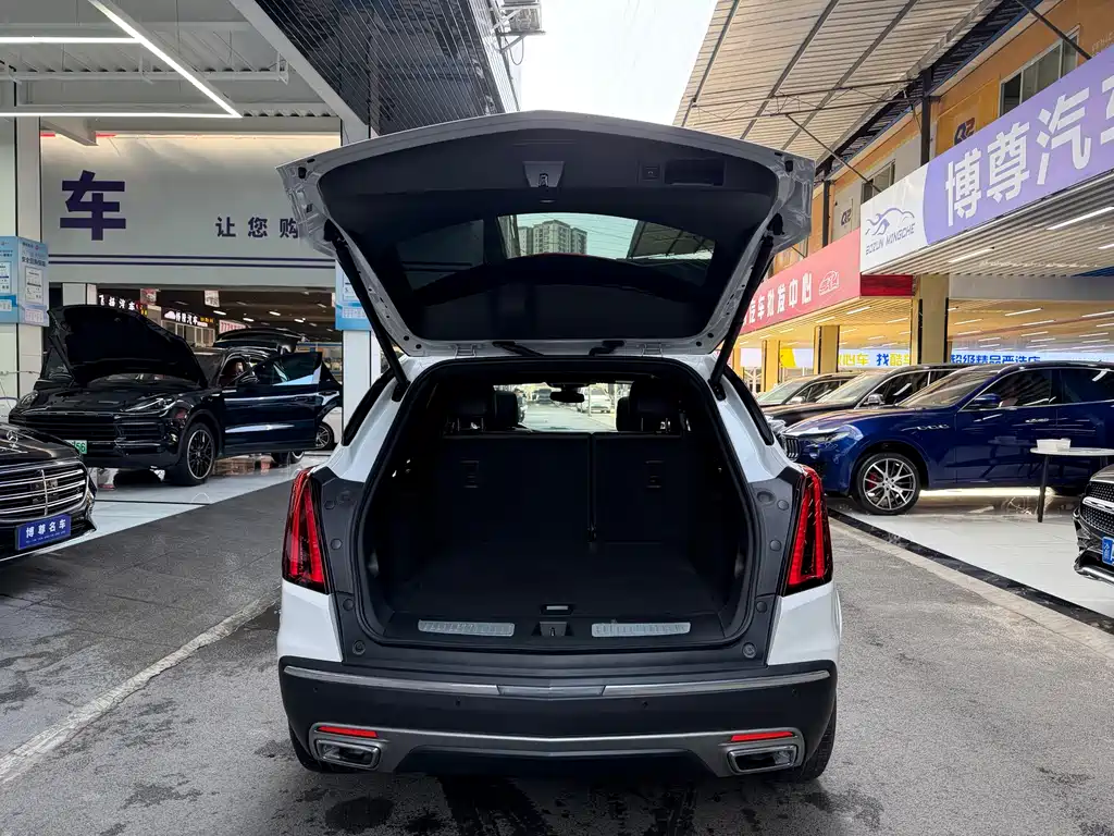 Cadillac XT5 2021 2.0T two-wheel drive luxury model купить на сайте DeffCars