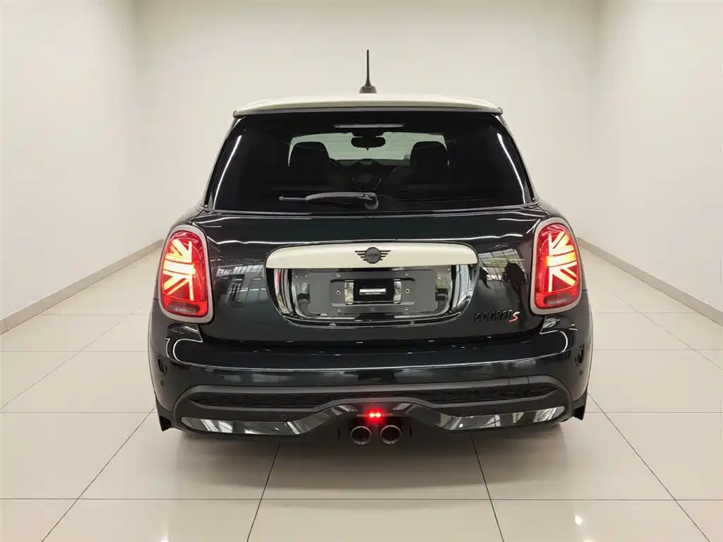 MINI 2023 2.0T COOPER S Artist купить на сайте DeffCars