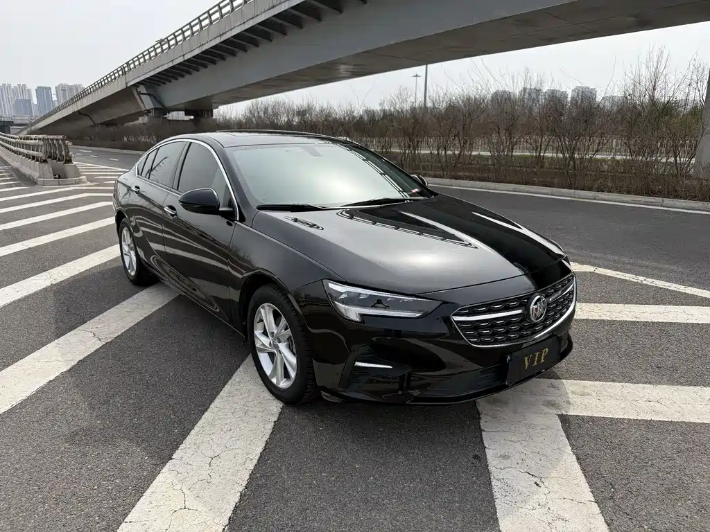 Regal 2022 552T smart model купить на сайте DeffCars