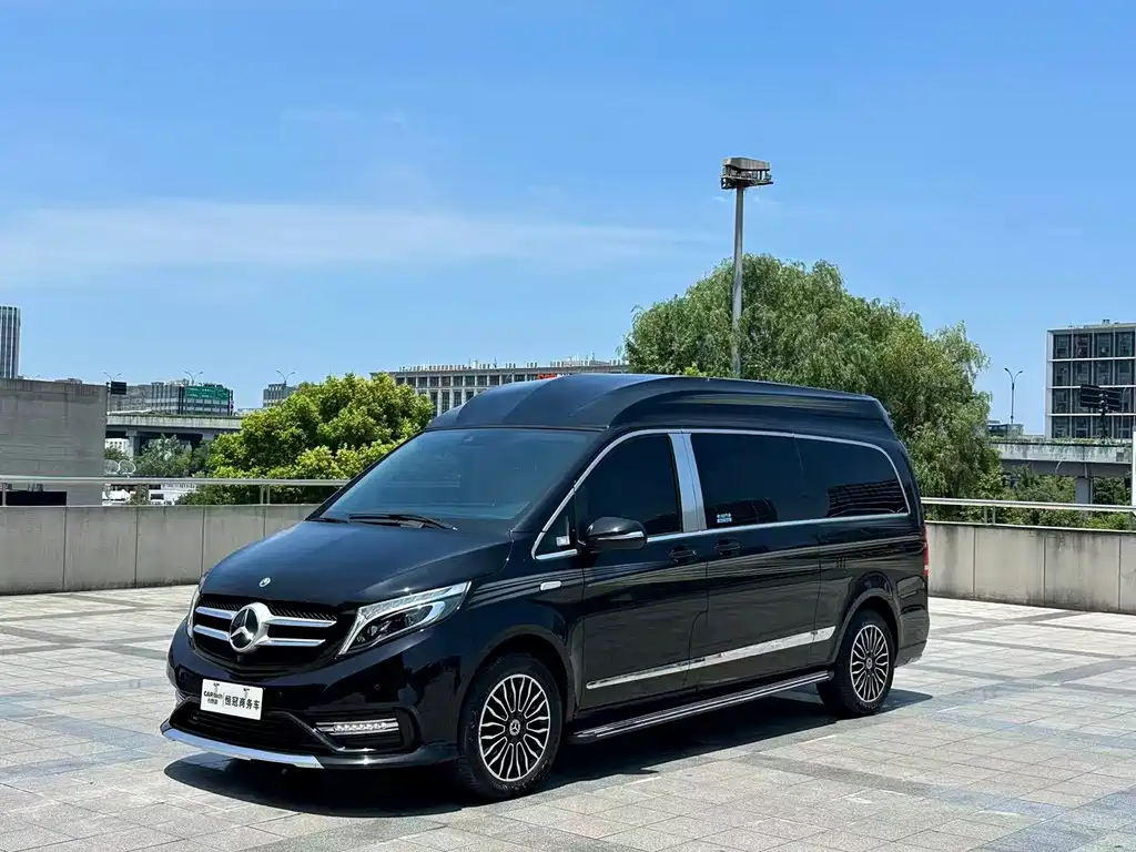 Mercedes-Benz V-Class 2021 V 260 L Long Wheelbase Premium Edition купить на сайте DeffCars