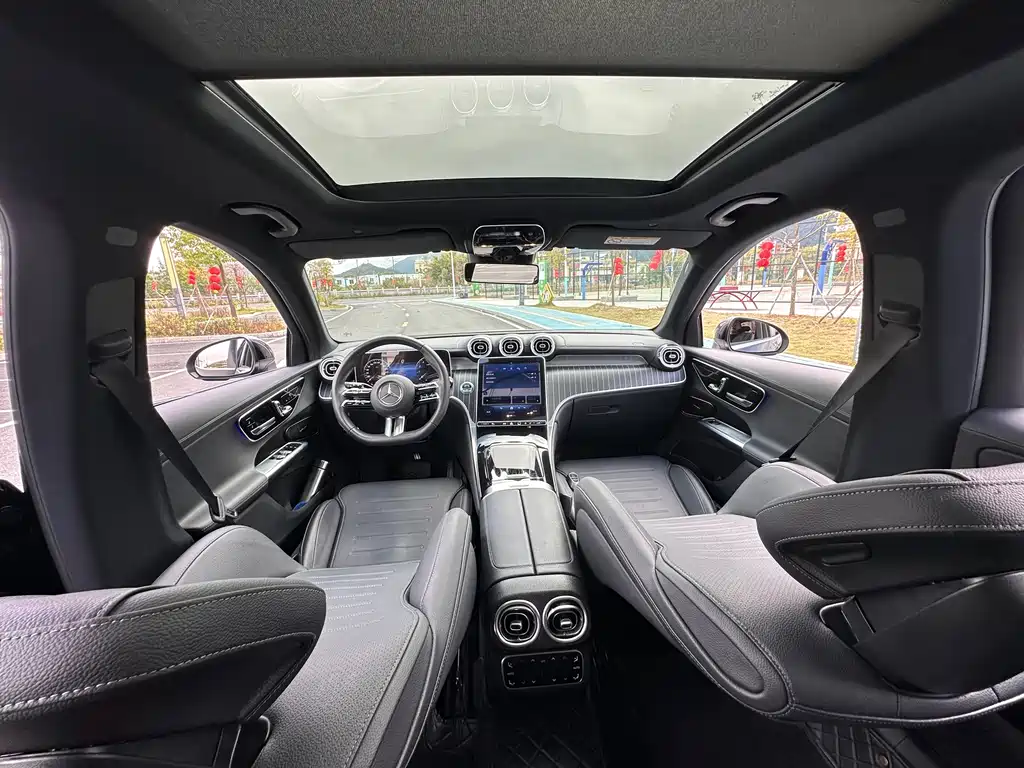 Mercedes-Benz GLC 2024 facelift GLC 300 L 4MATIC dynamic 5-seater купить на сайте DeffCars