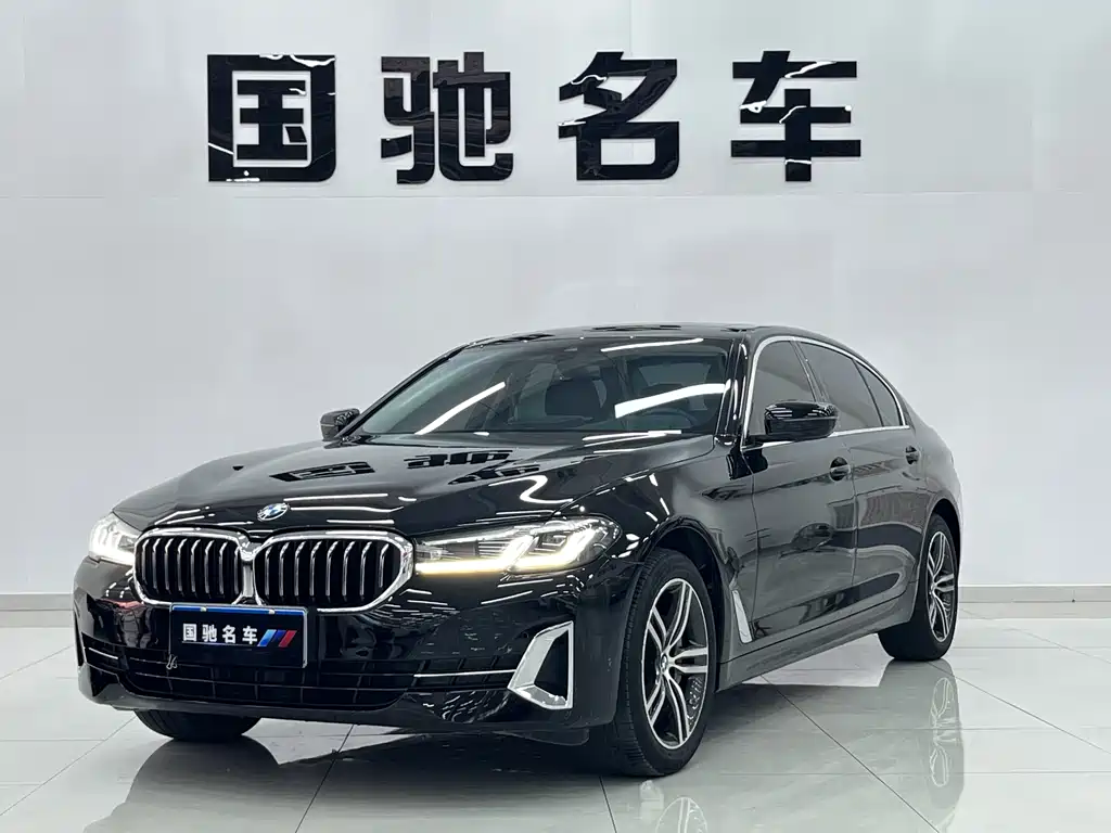 BMW 5 Series 2023 530Li Leading Luxury Package купить на сайте DeffCars