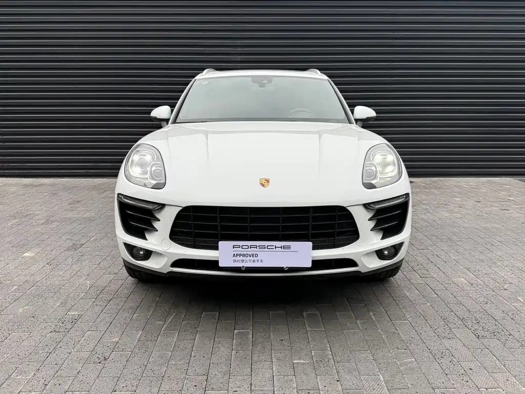 Macan 2017 Macan 2.0T купить на сайте DeffCars