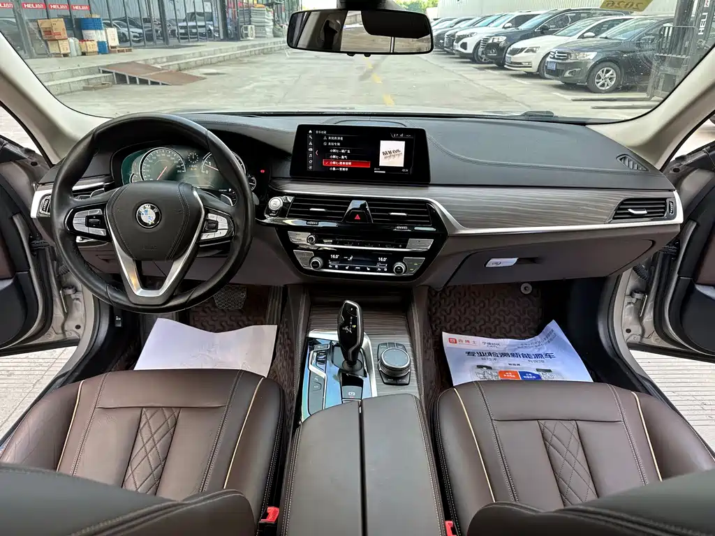 BMW 5 Series 2018 Facelift 530Li Exclusive Luxury Package купить на сайте DeffCars