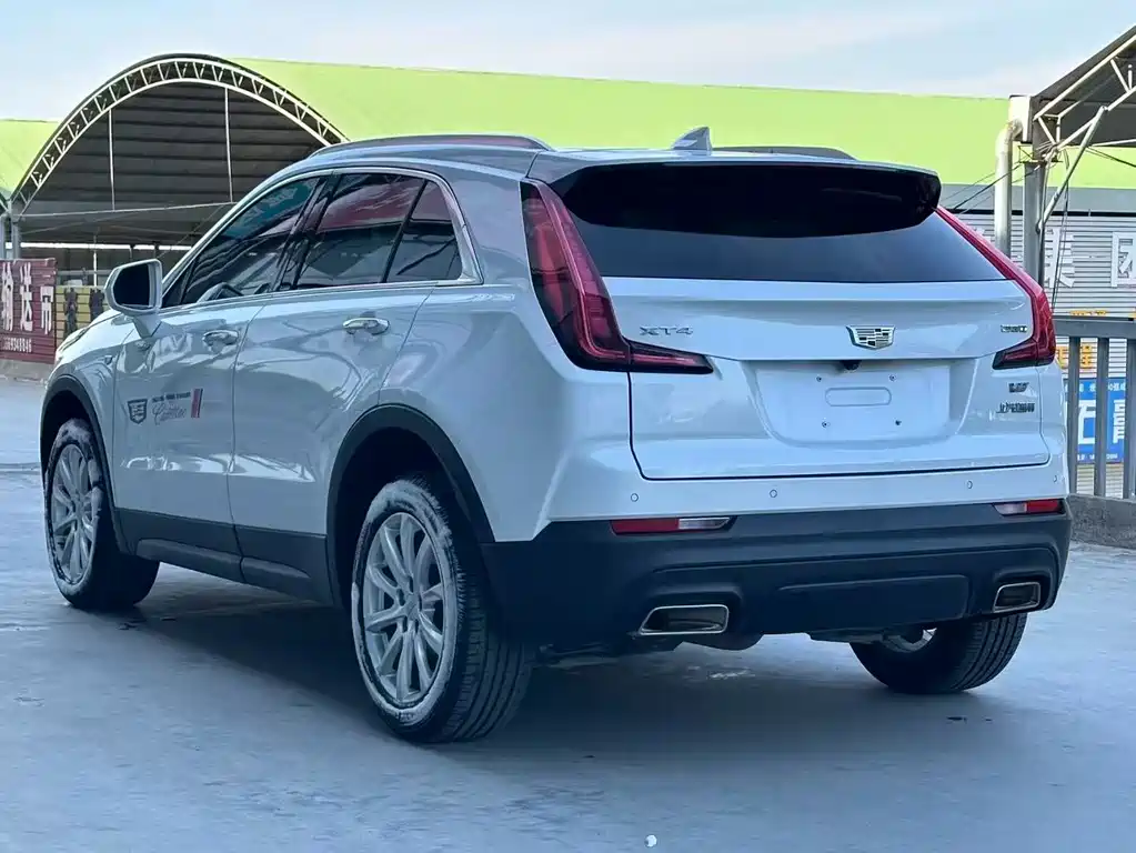 Cadillac XT4 2021 28T two-wheel drive technology купить на сайте DeffCars