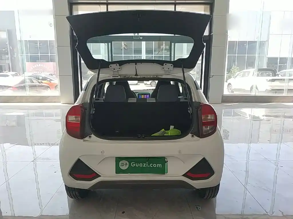 Yizhi EV2 2026 PLUS+ Comfort Model купить на сайте DeffCars