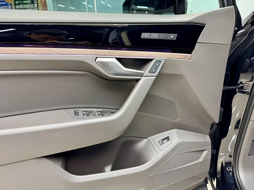 Touareg 2021 3.0TSI Ruixiang Edition Obsidian Sports Package купить на сайте DeffCars