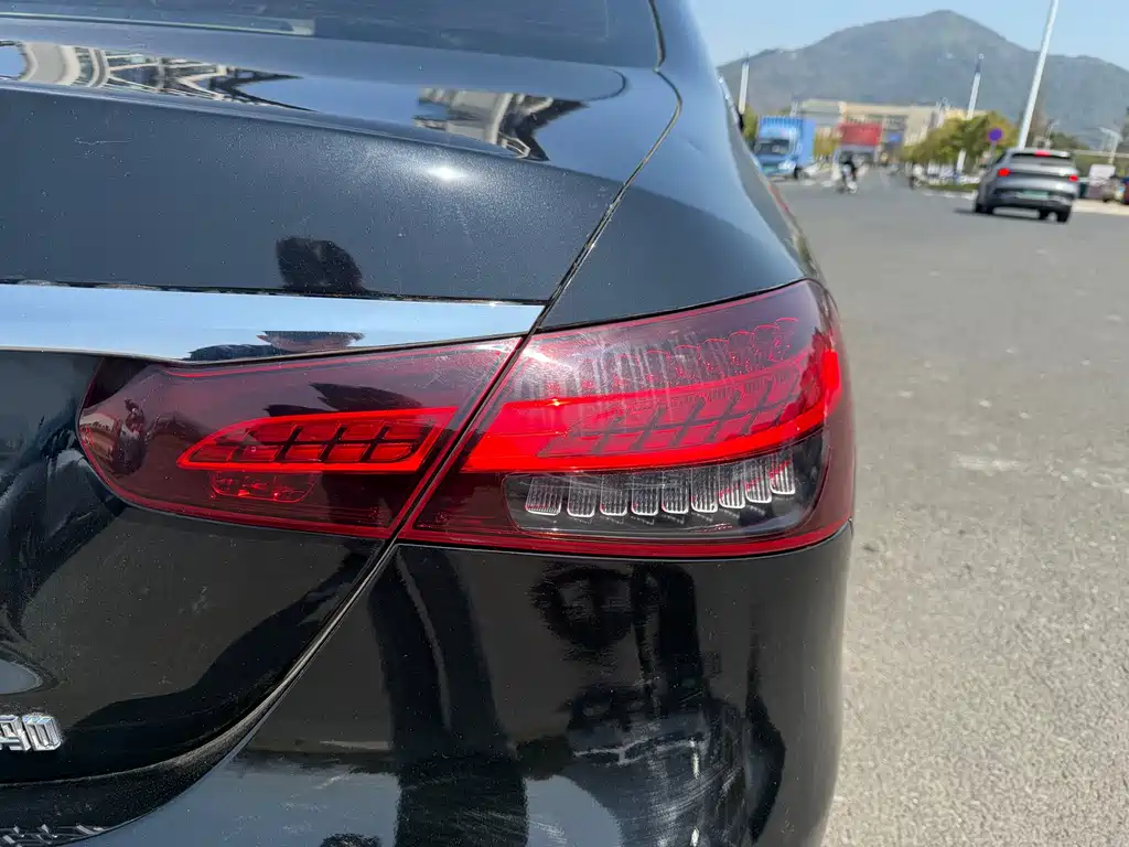 Mercedes-Benz E-Class 2022 E 260 L Sports купить на сайте DeffCars