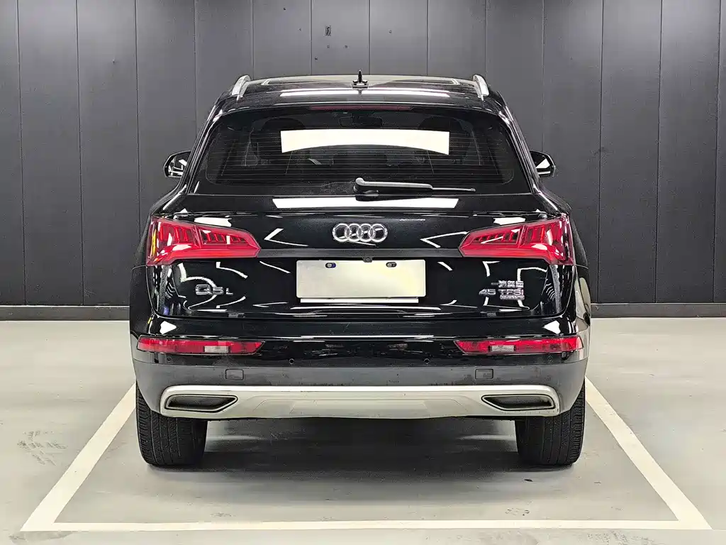 Audi Q5L 2020 45 TFSI exclusive and elegant model купить на сайте DeffCars