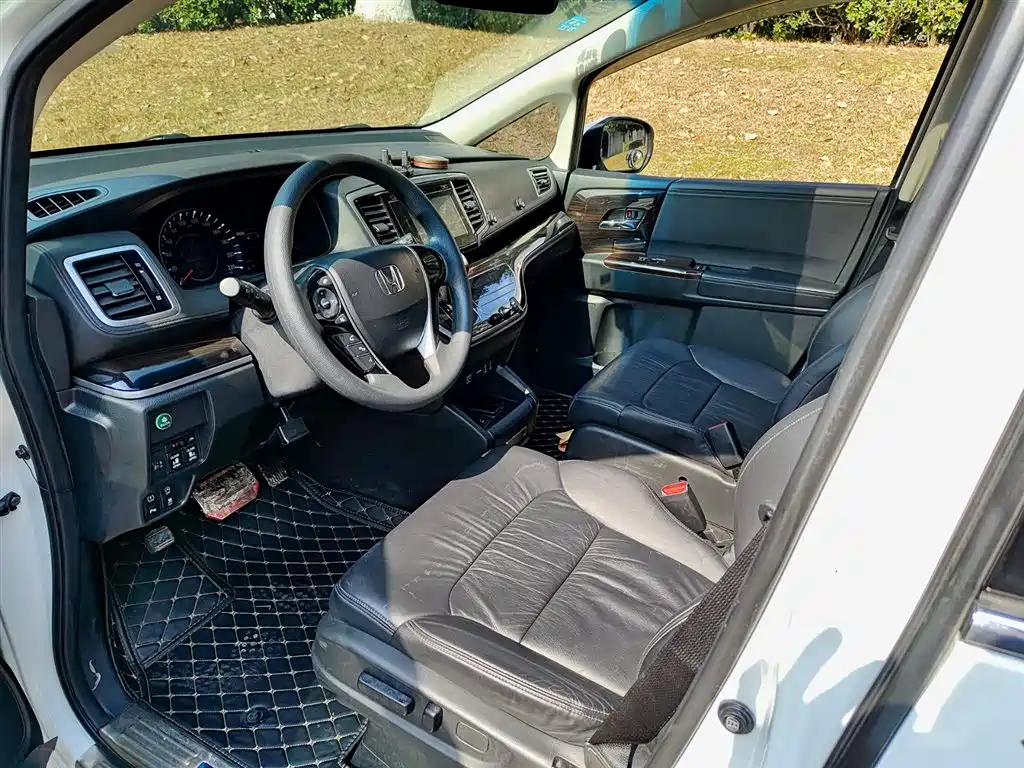 Odyssey 2018 2.4L Deluxe Edition купить на сайте DeffCars