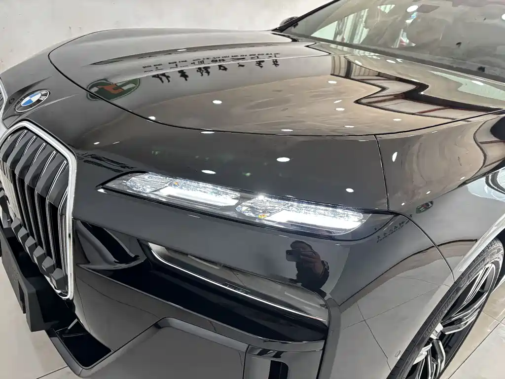 BMW 7 Series 2023 740Li Exclusive M Sports Package купить на сайте DeffCars