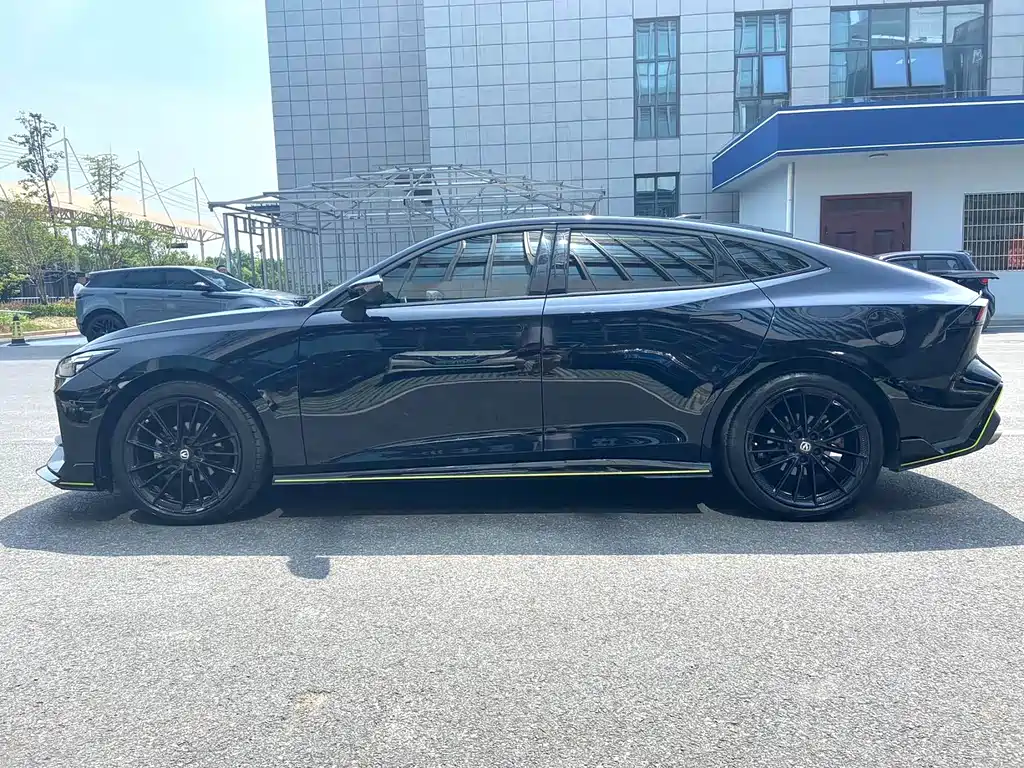 Changan UNI-V 2022 1.5T sports version купить на сайте DeffCars