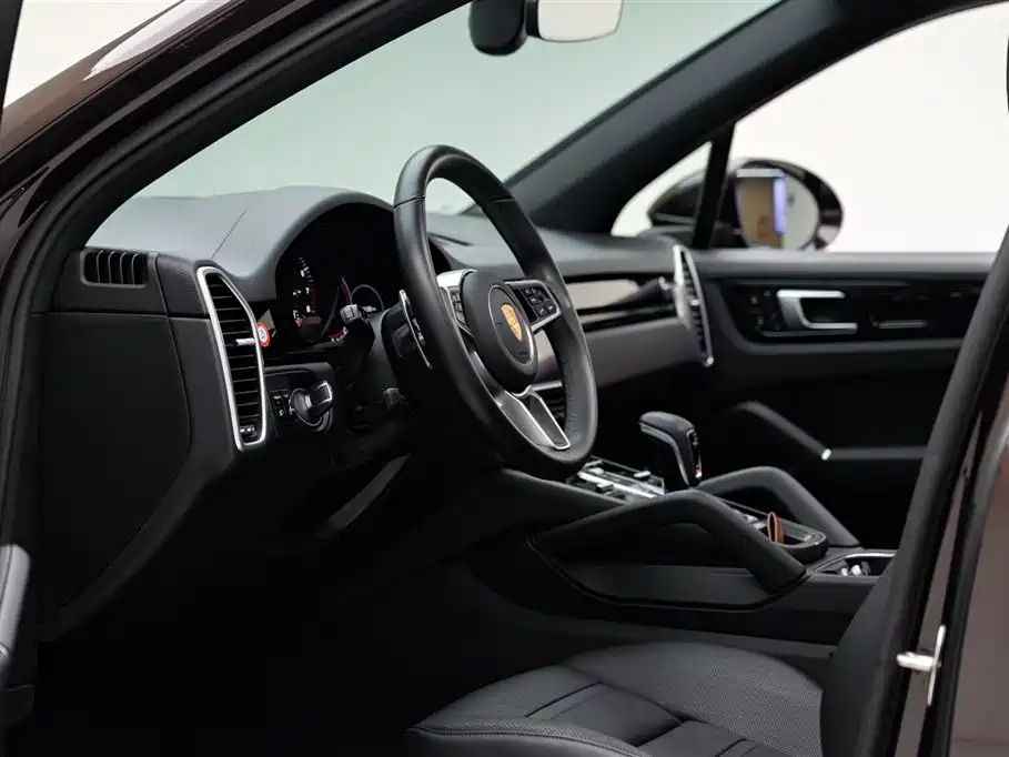 Cayenne 2019 Cayenne 3.0T купить на сайте DeffCars