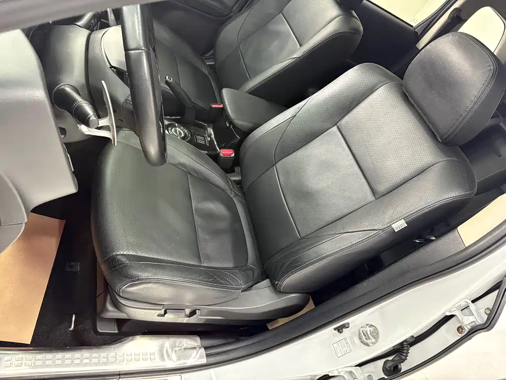 Outlander 2016 2.4L four-wheel drive luxury version 7 seats купить на сайте DeffCars