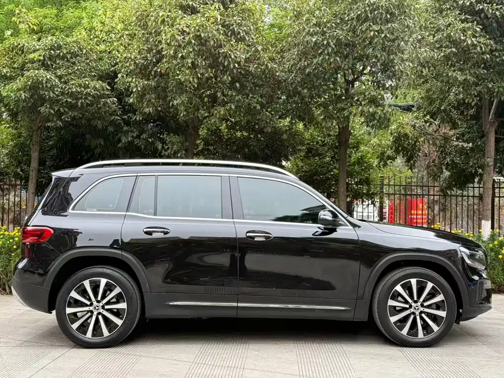 Mercedes-Benz GLB 2025 GLB 220 Fashion Model купить на сайте DeffCars