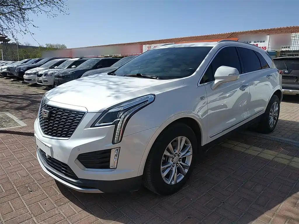 Cadillac XT5 2022 2.0T two-wheel drive luxury model купить на сайте DeffCars