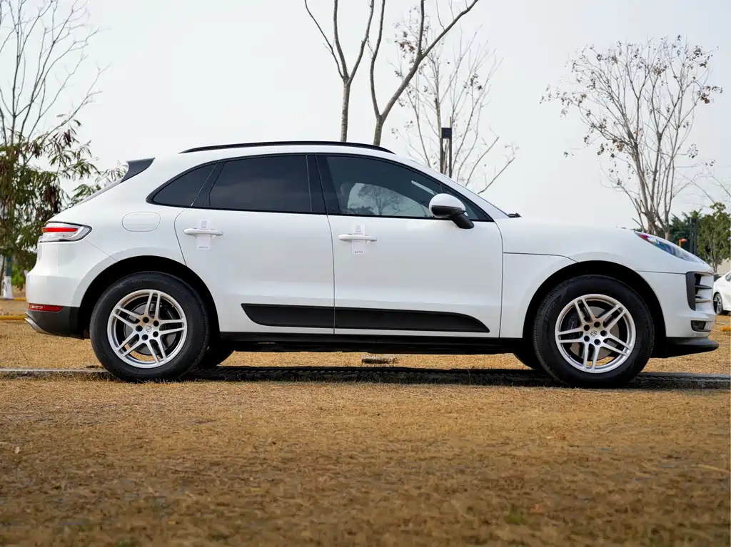 Macan 2020 Macan 2.0T купить на сайте DeffCars