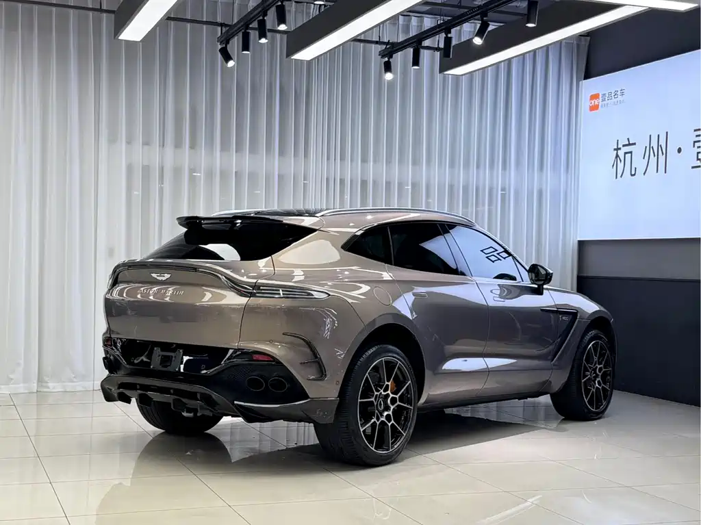 Aston Martin DBX 2020 4.0T V8 1913 first limited edition купить на сайте DeffCars