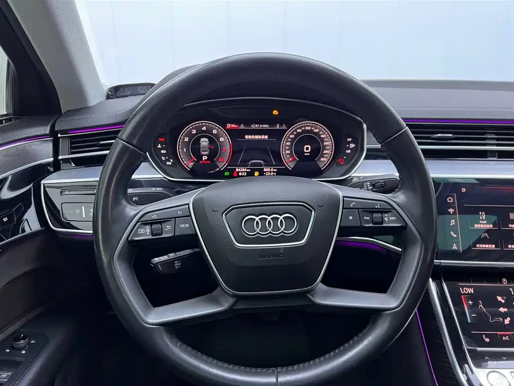 Audi A8 2019 facelift Plus A8L 50 TFSI quattro comfort type купить на сайте DeffCars