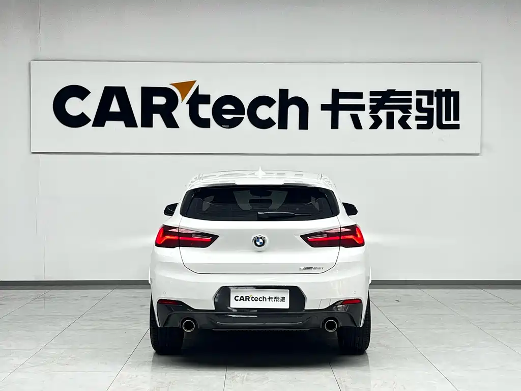 BMW X2 2021 sDrive25i leading M sports package купить на сайте DeffCars