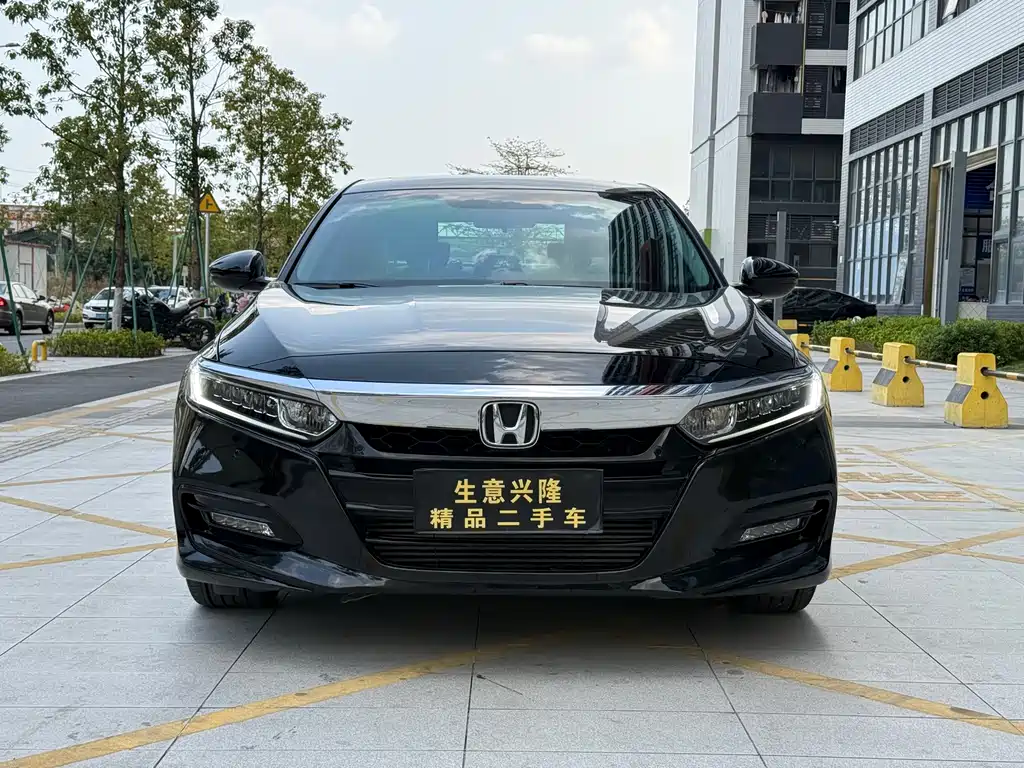 Accord 2018 260TURBO Premium Edition National VI купить на сайте DeffCars