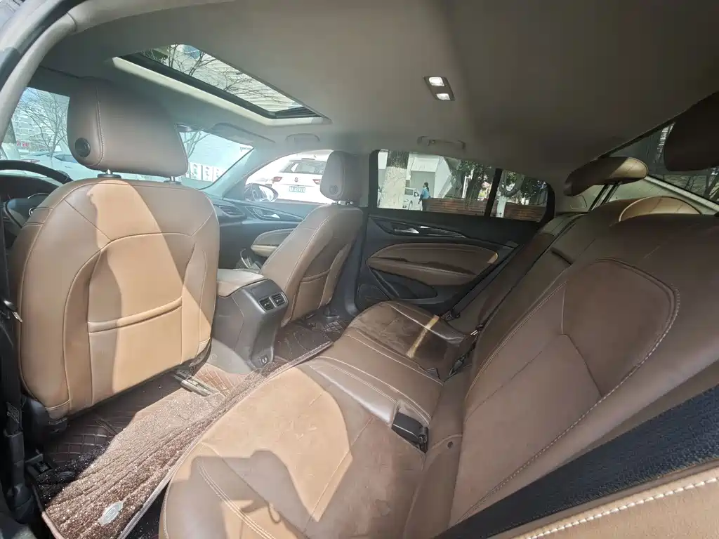 Regal 2019 20T Elite National VI купить на сайте DeffCars