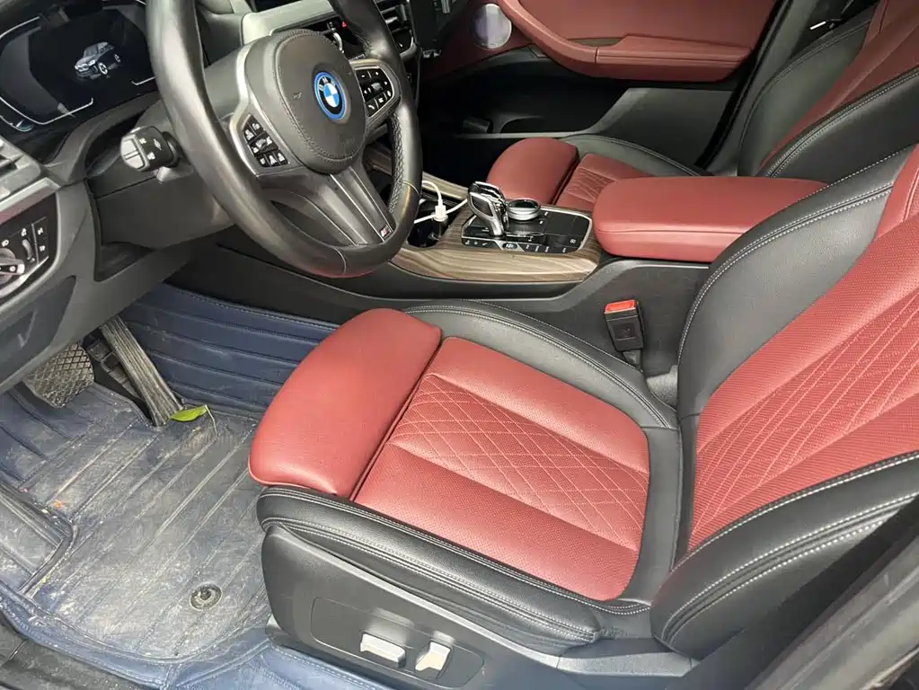 BMW iX3 2021 innovative model купить на сайте DeffCars