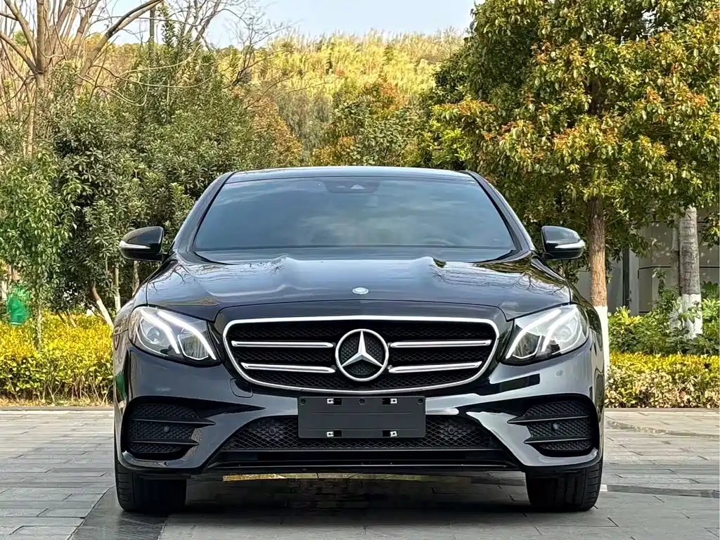 Mercedes-Benz E-Class 2017 E 200 Sports купить на сайте DeffCars