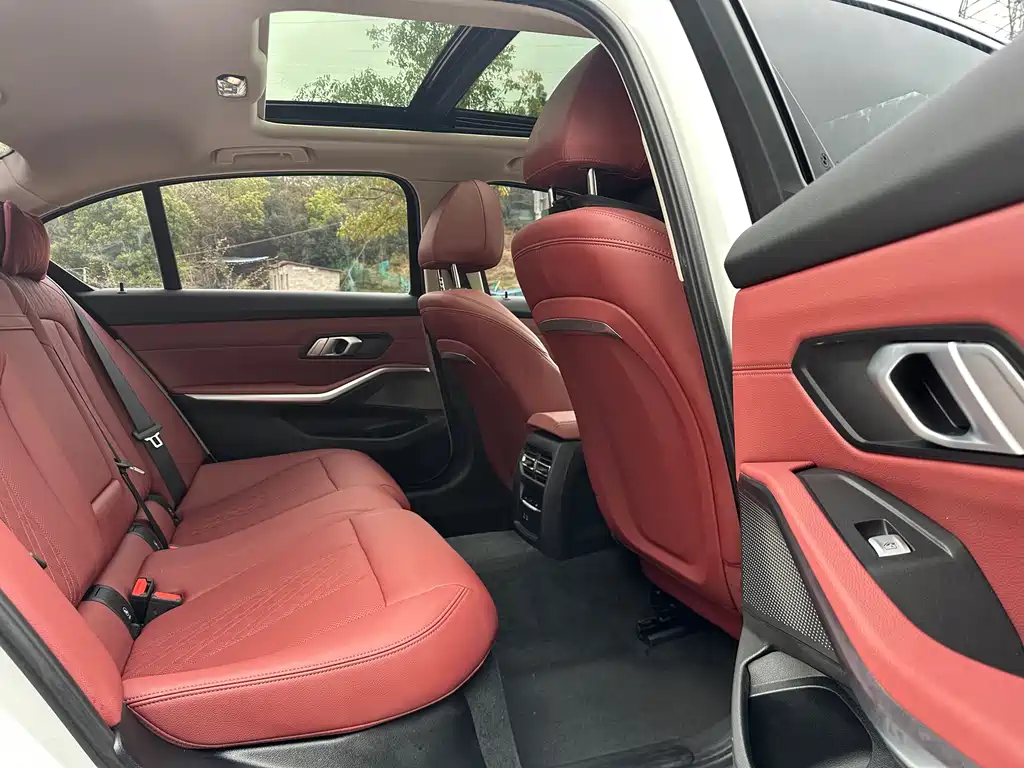 BMW 3 Series 2024 320Li M Sports Package купить на сайте DeffCars