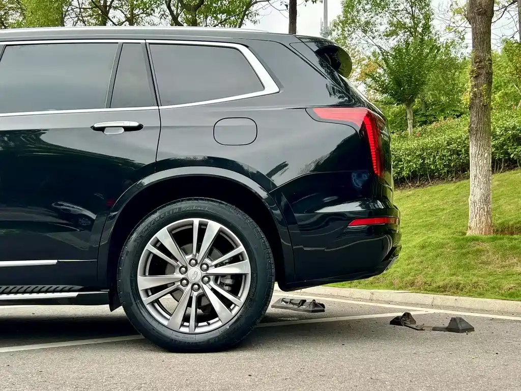 Cadillac XT6 2020 28T six-seat four-wheel drive luxury model купить на сайте DeffCars