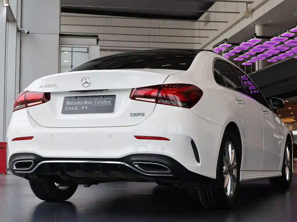 Mercedes-Benz A-Class 2022 Facelift A 200 L Sports Sedan Fashionable купить на сайте DeffCars