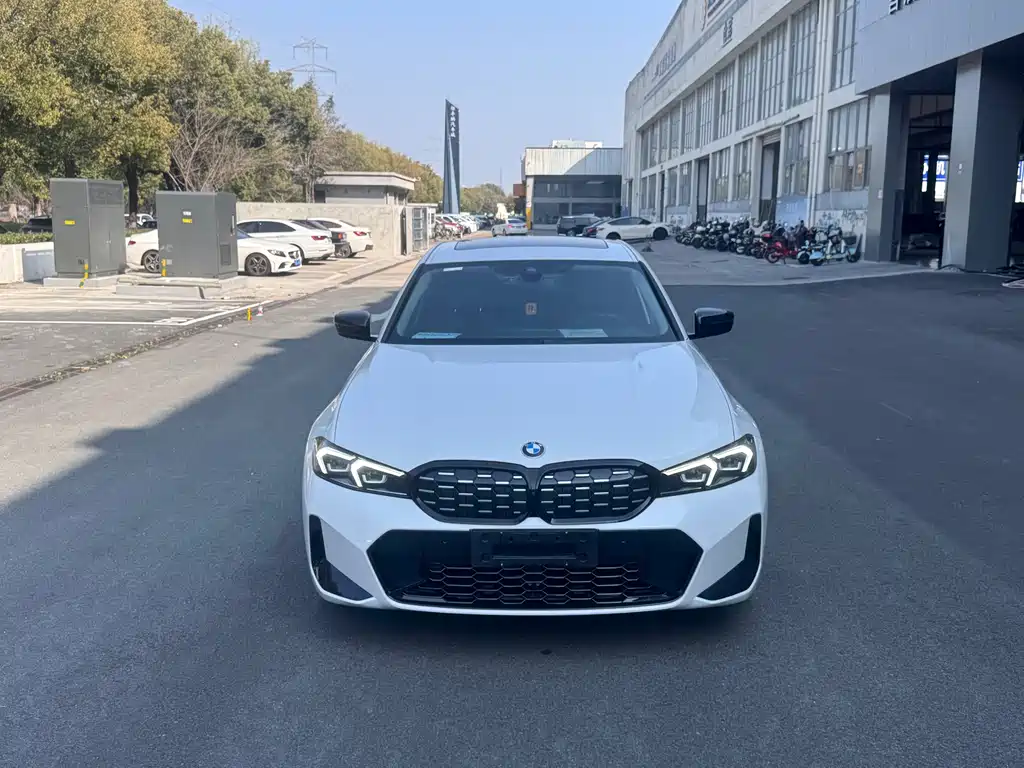BMW 3 Series 2023 325Li M Sports Package купить на сайте DeffCars