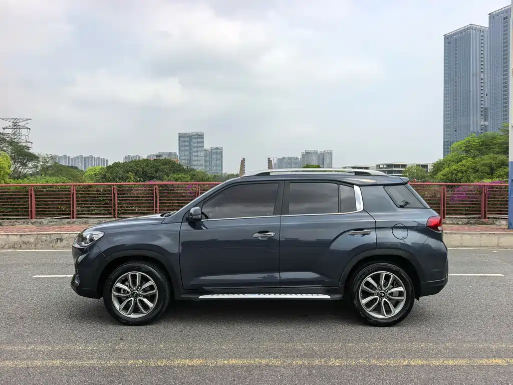 Beijing Hyundai ix35 2019 2.0L automatic two-wheel drive Zhiyong·Enjoy Edition National VI купить на сайте DeffCars