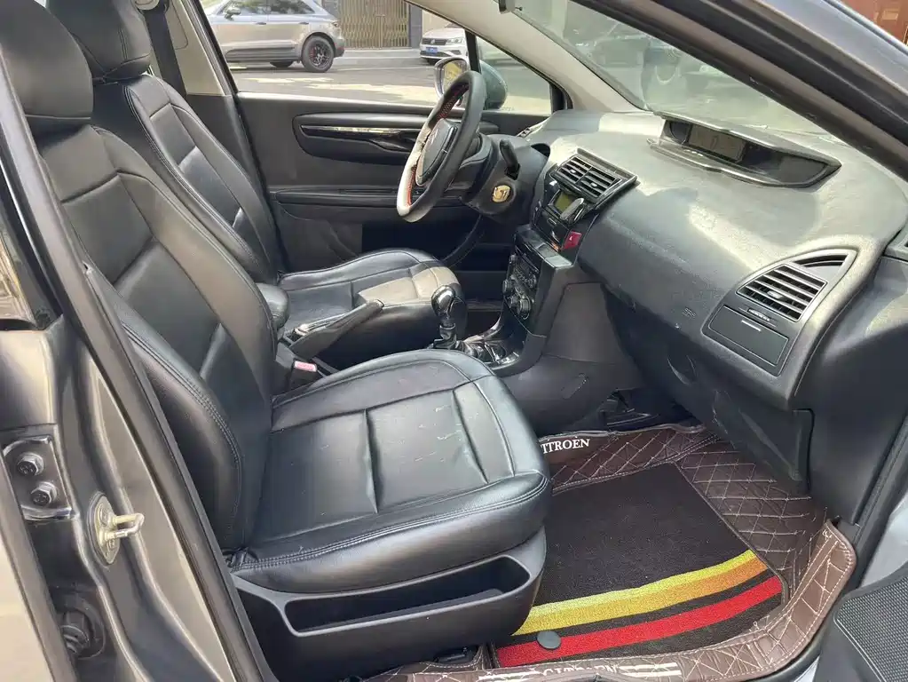 Sega (C-Quatre) 2013 Three-Car 1.6L Manual Style купить на сайте DeffCars