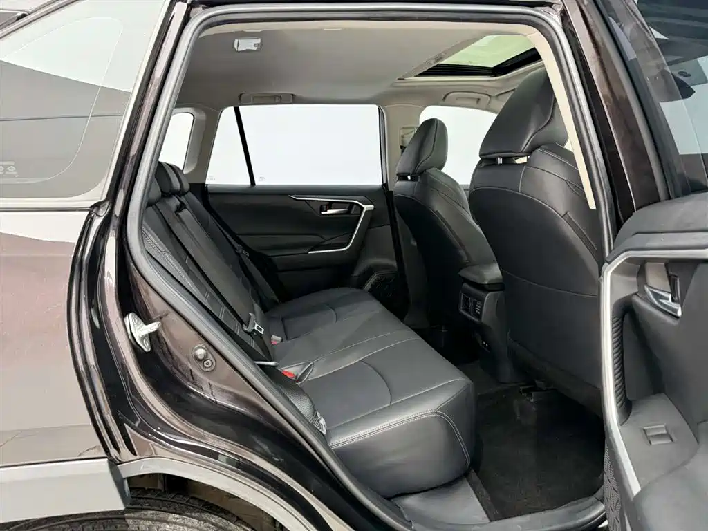 Wilanda 2020 2.0L CVT two-wheel drive luxury version купить на сайте DeffCars