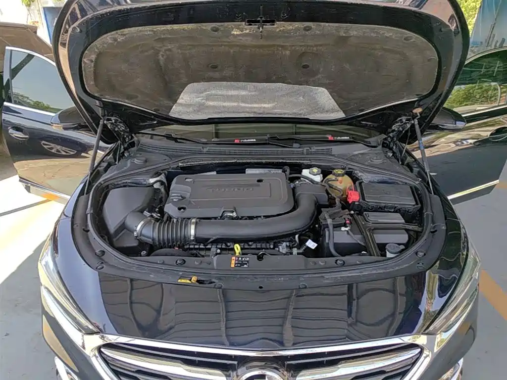 LaCrosse 2021 652T luxury model купить на сайте DeffCars