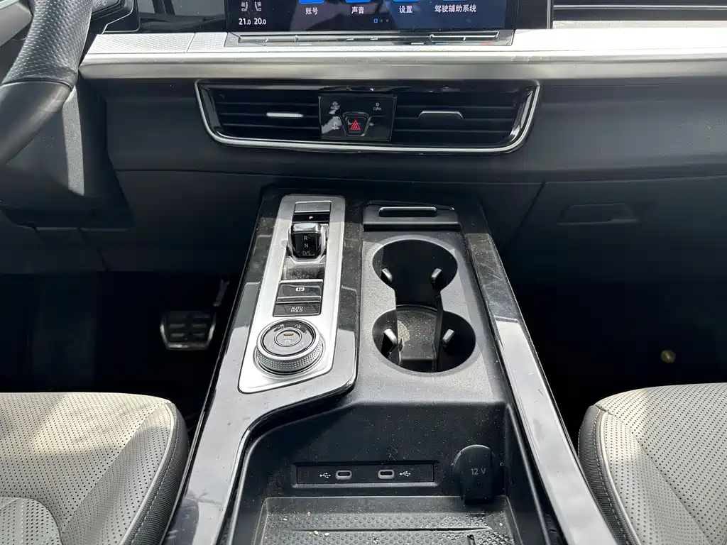 Lan Xun 2024 380TSI four-wheel drive R-Line Touring Edition купить на сайте DeffCars
