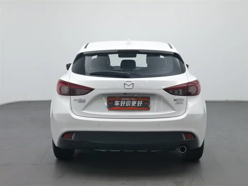 Mazda3 Angkesela 2016 hatchback 1.5L automatic luxury model купить на сайте DeffCars