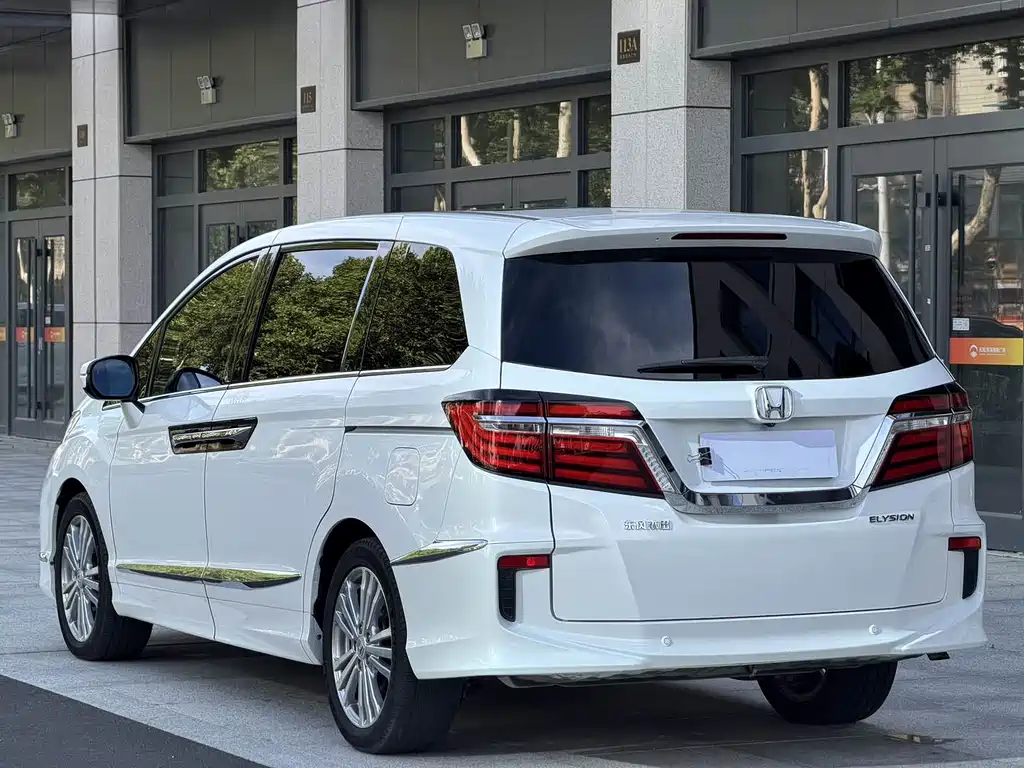 Alison 2016 2.4L Deluxe Edition купить на сайте DeffCars