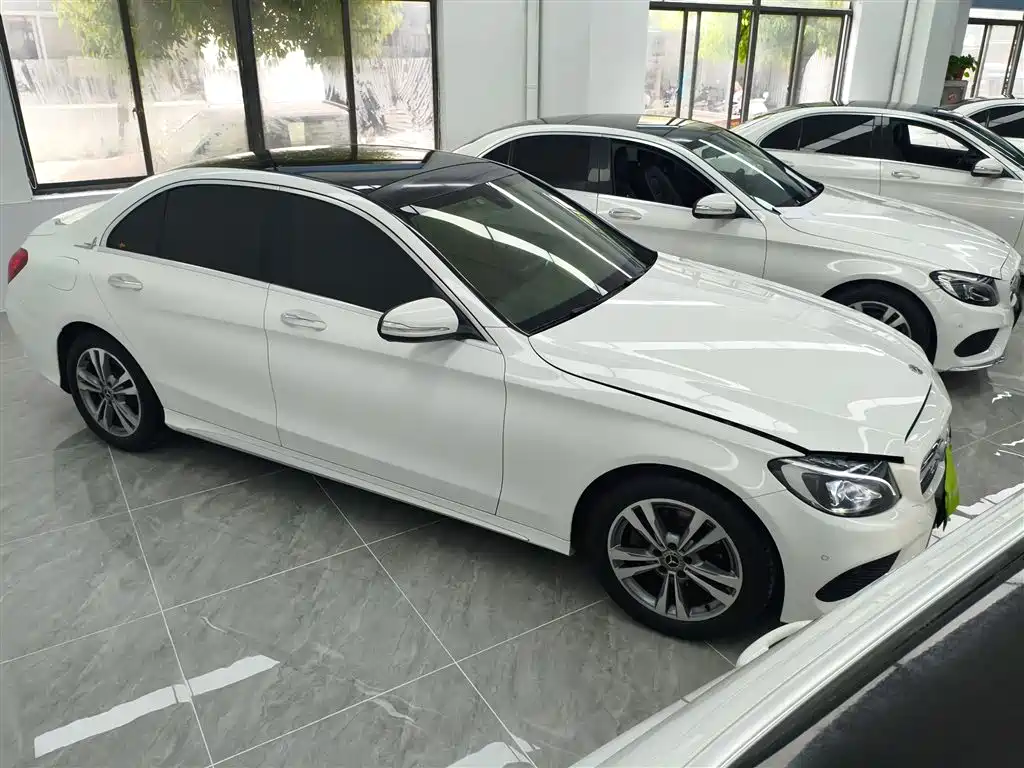 Mercedes-Benz C-Class 2018 C 200 L Sports Edition купить на сайте DeffCars