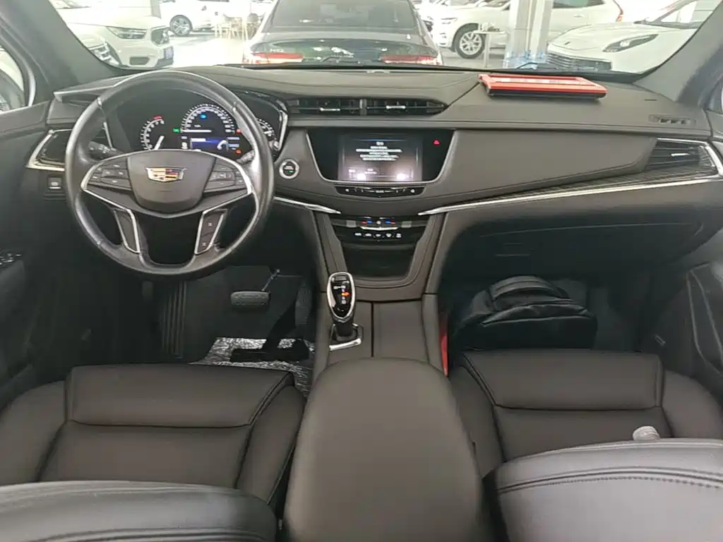 Cadillac XT5 2018 25T Technology купить на сайте DeffCars