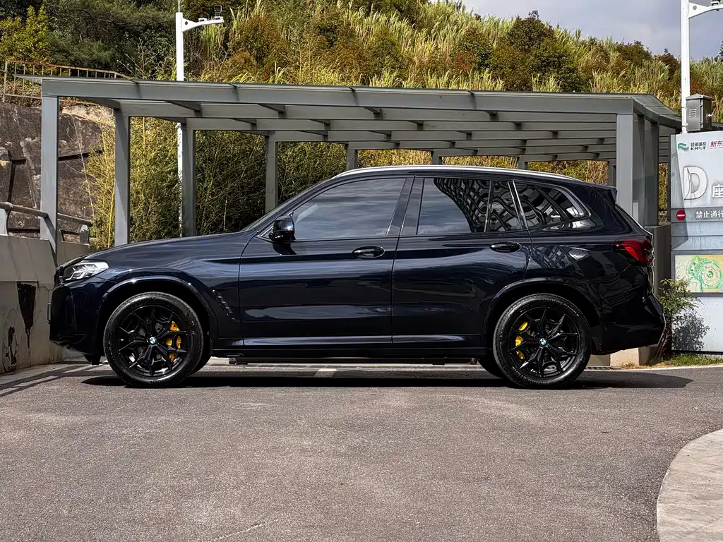 BMW X3 2022 facelift xDrive25i M sports package купить на сайте DeffCars