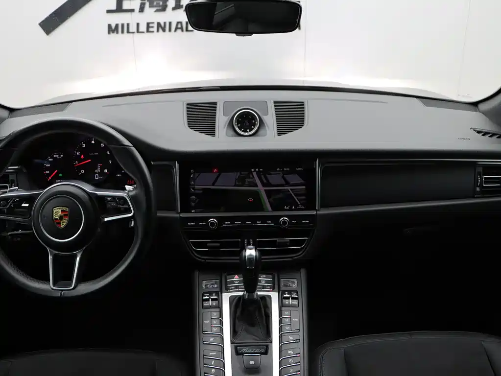Macan 2020 Macan 2.0T купить на сайте DeffCars