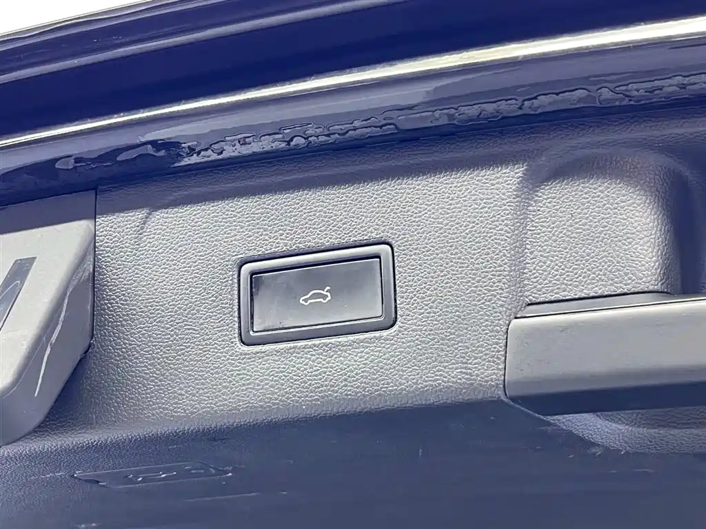 Touron 2024 380TSI four-wheel drive Dragon Edition купить на сайте DeffCars