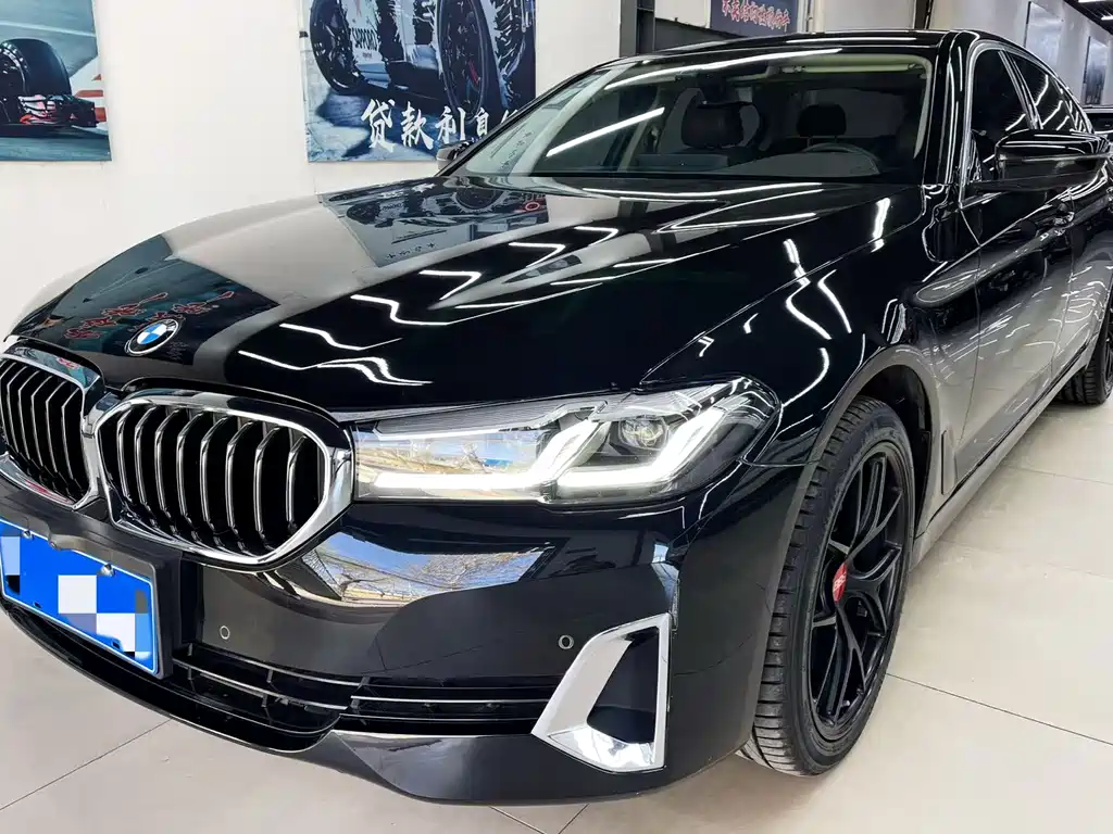 BMW 5 Series 2021 525Li Luxury Package купить на сайте DeffCars