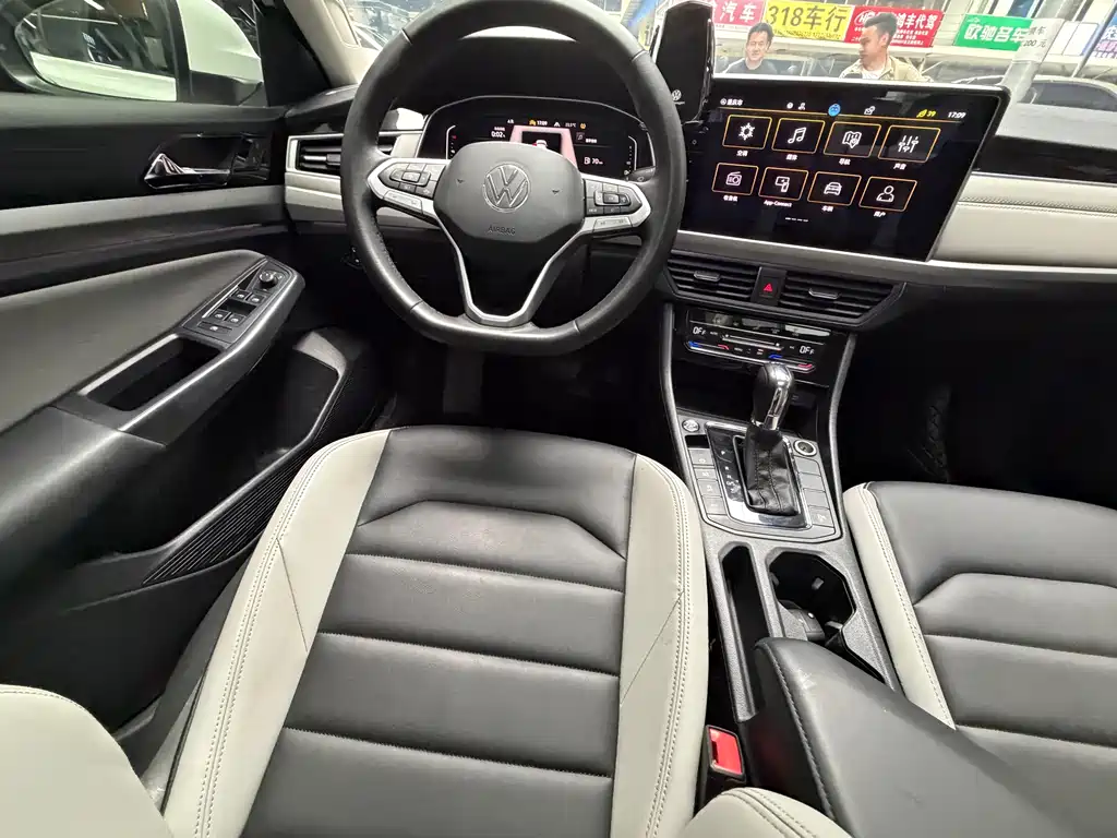 Bora 2023 300TSI DSG Premium Edition купить на сайте DeffCars