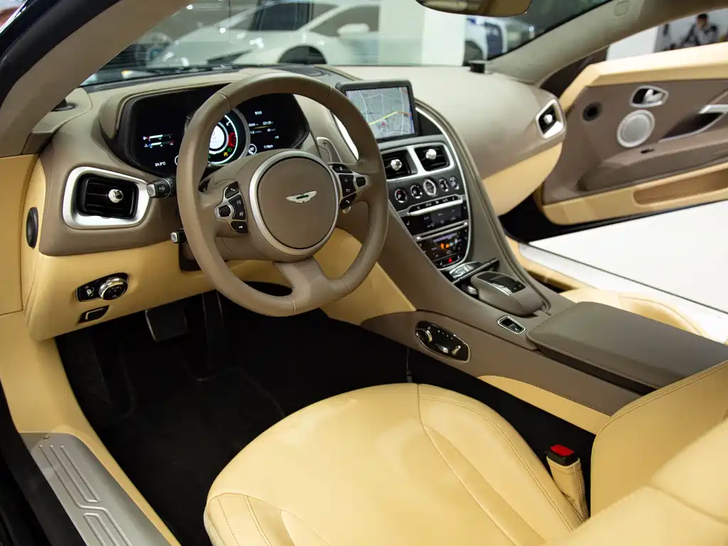 Aston Martin DB11 2019 4.0T V8 Coupe купить на сайте DeffCars