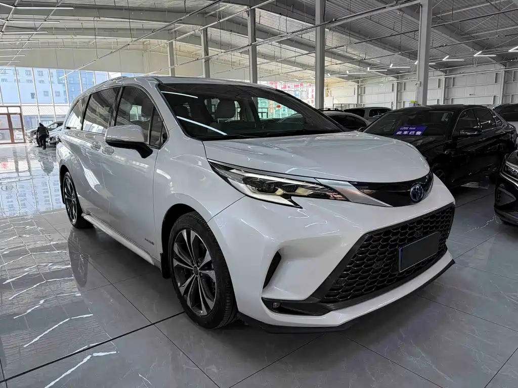 Grevia 2023 2.5L Hybrid Premium PLUS Edition купить на сайте DeffCars