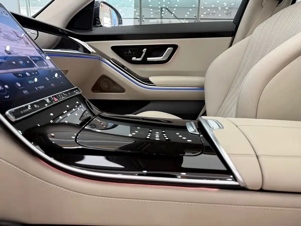 Mercedes-Benz S-Class 2023 S 400 L Luxury Model купить на сайте DeffCars